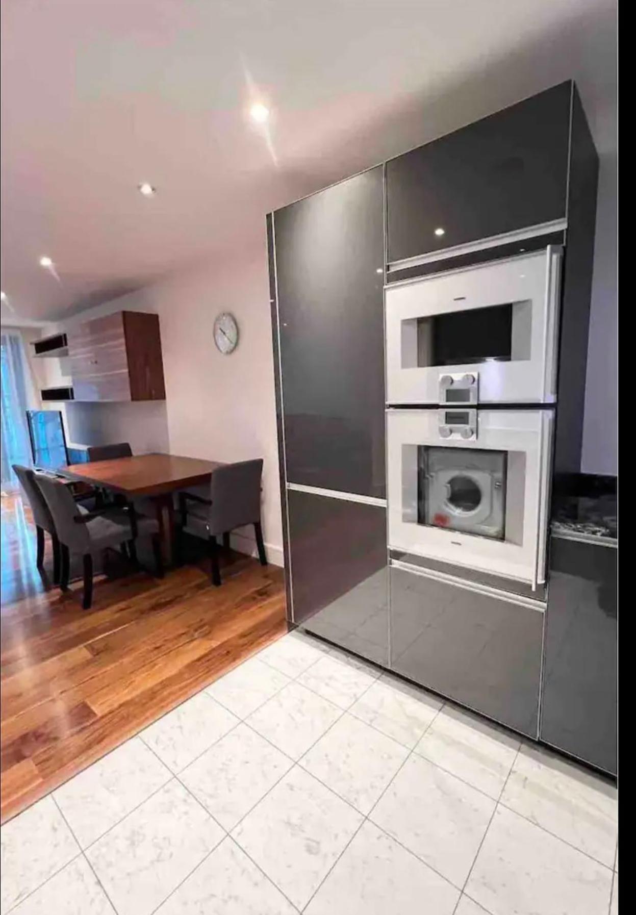 Luxury Apartment Riverside London Ngoại thất bức ảnh